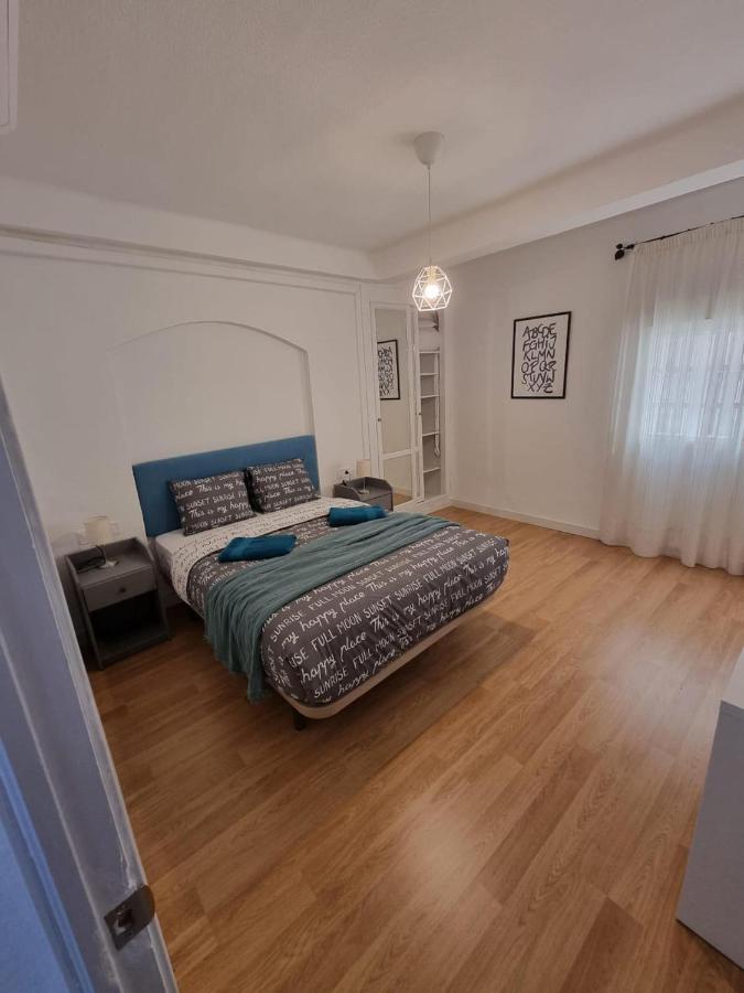 Appartamento Holidays2malaga 2 Bedroom Armengual De La Mota Close Shopping Center Málaga