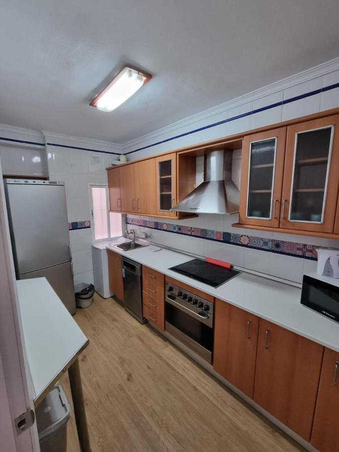 Holidays2malaga 2 Bedroom Armengual De La Mota Close Shopping Center Lejlighed *